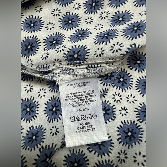 LOFT Ruffle Top/Blouse | Color: Blue,White,black Print | Size: XS - Picture 12 of 15